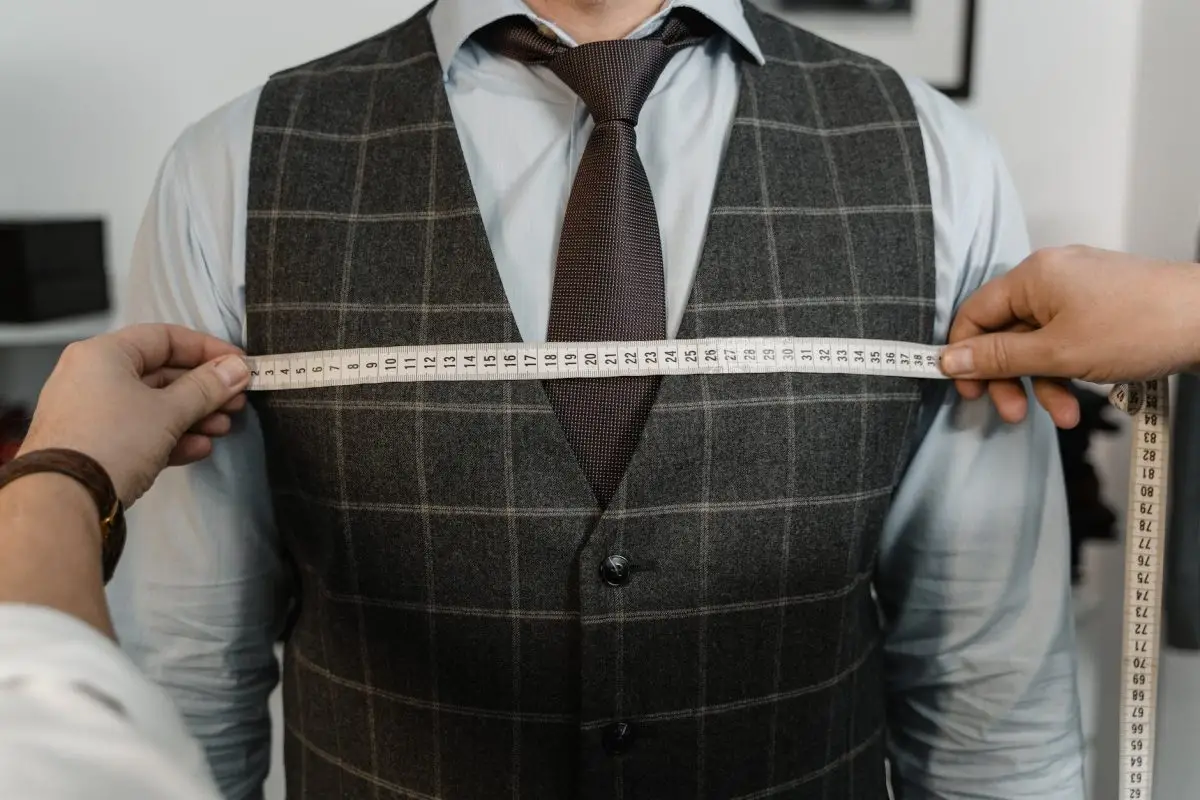 Retail | Does Macy’s Measure for Suits?